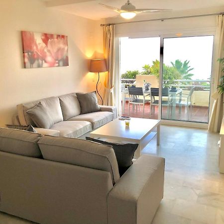 Lovely Sea Views Apartment On La Costa Del Sol El Faro Bagian luar foto