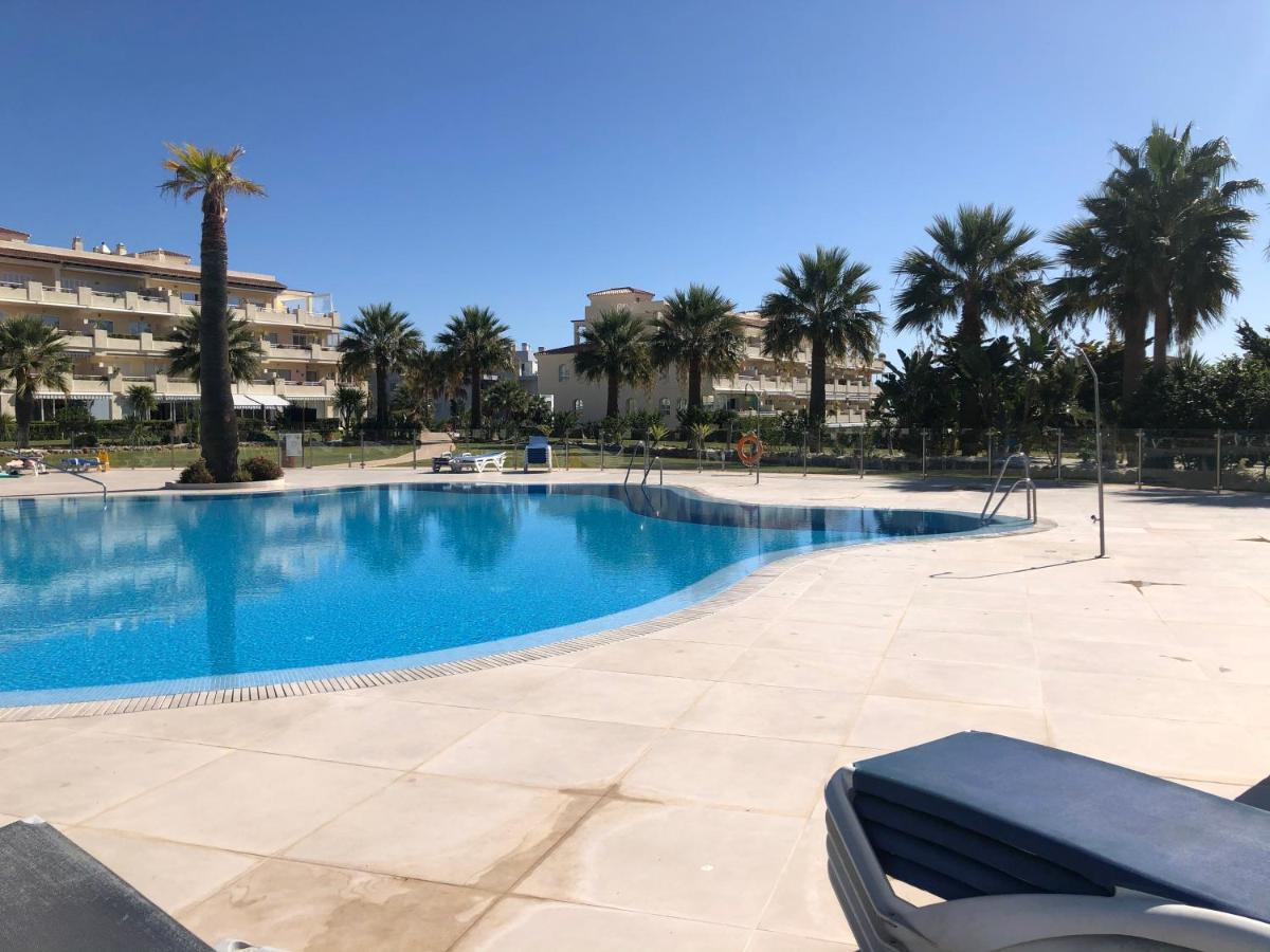 Lovely Sea Views Apartment On La Costa Del Sol El Faro Bagian luar foto